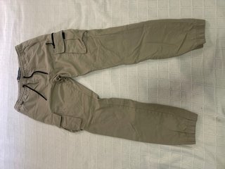 Pantalón Cargo Jogger Beige Talla M
