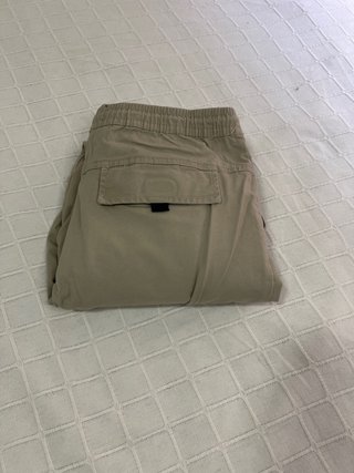 Pantalón Cargo Jogger Beige Talla M