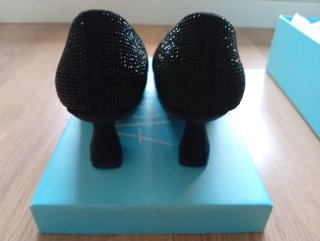 Zapatos Alma en Pena pedrería Talla 37