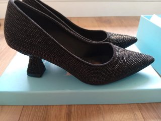 Zapatos Alma en Pena pedrería Talla 37