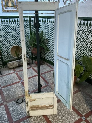 Ventana antigua de madera