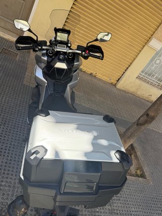 Honda X-ADV 750 2018 Plata/Negro