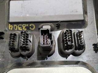 CONSOLA CENTRAL DACIA DUSTER I K9K J8 8200739438
