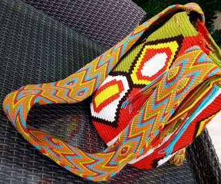 Bolso Mochila WAYÚU de Colombia nuevecito