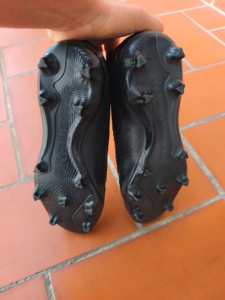 Botas de fútbol Adidas Predator Negras