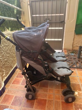 Silla Gemelar Chicco Echo Doble Plegable