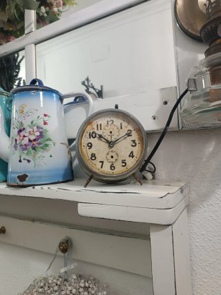 Reloj antiguo de sobremesa