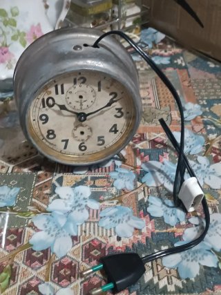 Reloj antiguo de sobremesa
