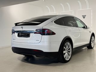 Tesla Model X 90D 525cv