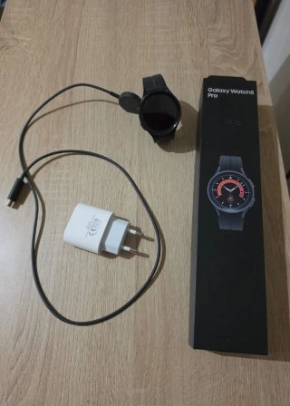Reloj Samsung Galaxy Watch 5 Pro Negro