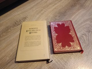Pack Libros: El Ángel Sombrío + Canción de navidad
