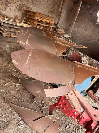 Arado Vogel Noot 3 vertederas fusible