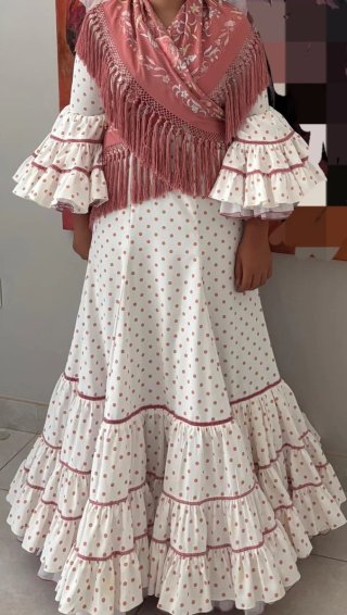 Traje de flamenca con lunares