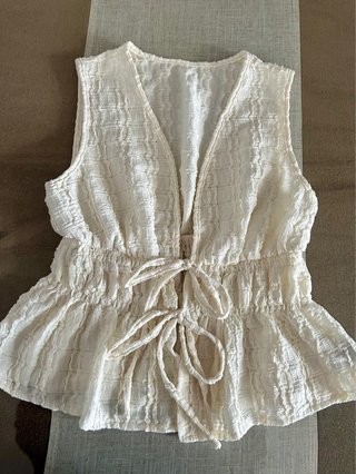 Top escote en V blanco