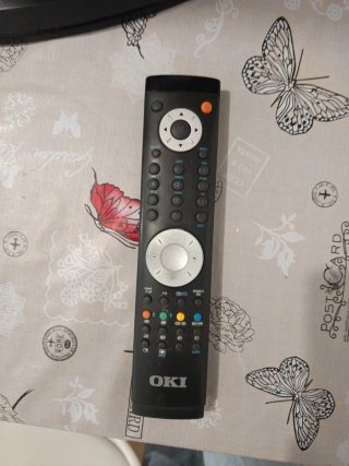 Televisión OKI Negra