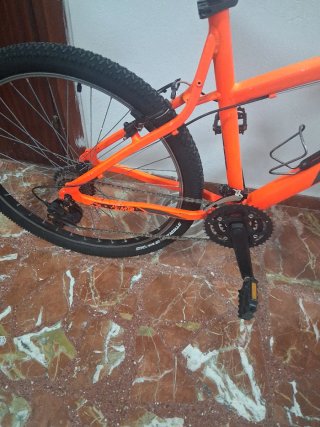 Bicicleta Montaña Naranja B'Twin
