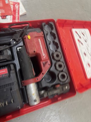 Graco Magnum A100 y maquina multicapa bateria