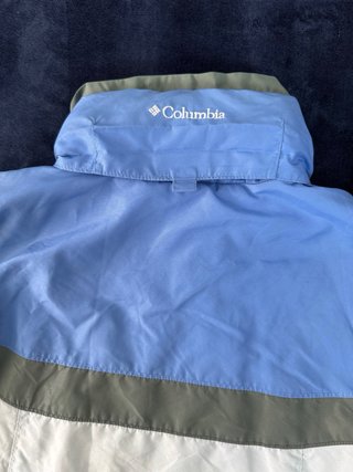 Chaqueta Columbia con capucha Talla S
