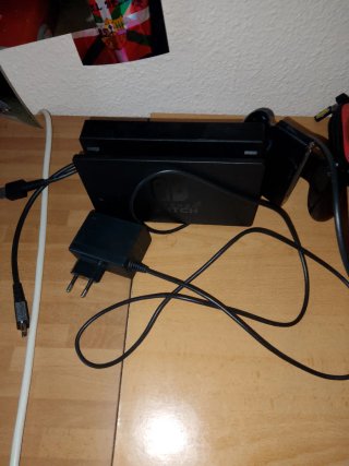 Nintendo Switch Roja y Azul + Accesorios