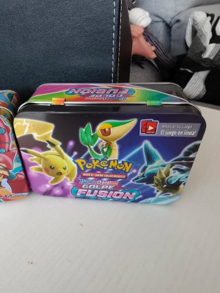 Cajas metálicas Pokémon