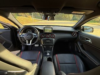 Mercedes-Benz A45 AMG 2013