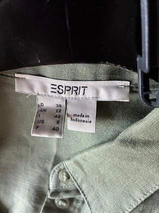 Mono verde sin estrenar
