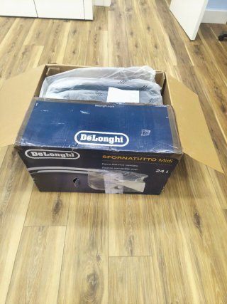 Horno eléctrico DeLonghi Sfornatuto Midi 24L NUEVO