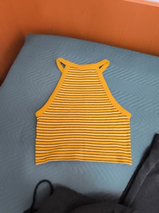 Conjunto: Pantalón chándal y camiseta