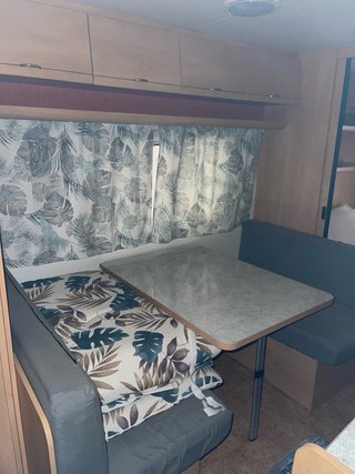 Caravana burstner 490 TK año  2005