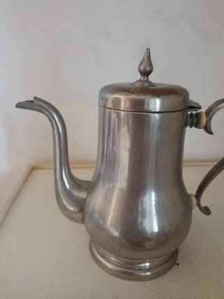 Teiera in peltro anni '50