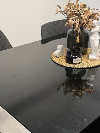 Mesa Comedor Cristal Negra y Metal