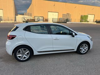 Renault Clio E-Tech Intens Hibrido