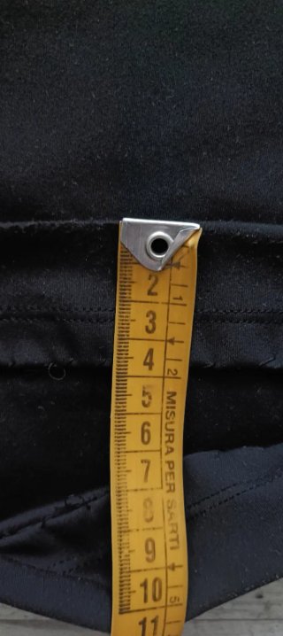Pantalón deportivo flare negro