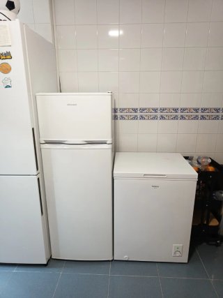 Congelador y Frigorífico Blanco