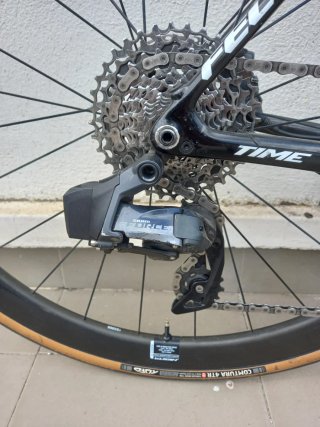 Bicicleta Felt FR Rally Team