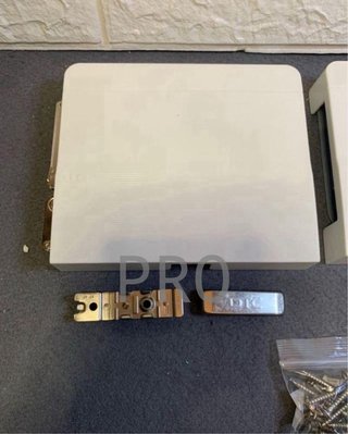 Compás para puertas elevables Emuca