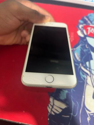 iPhone 8 Blanco - Batería o Piezas