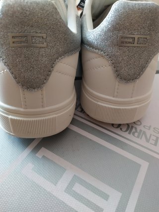 Scarpe nuove casual sportive