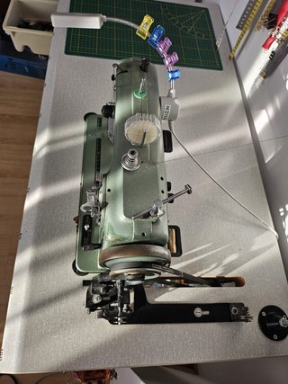 Máquina de coser industrial Refrey