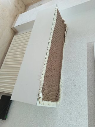 Mueble recibidor flotante madera lacada