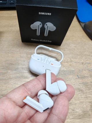 Samsung Buds3 Pro Blancos
