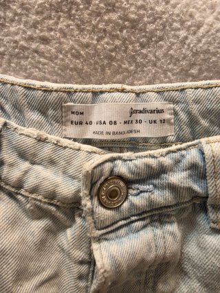 Shorts vaqueros Stradivarius desgastados
