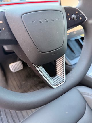Tesla Model 3 2025