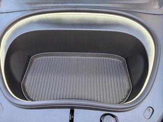 Tesla Model 3 2025