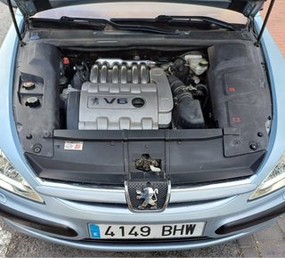 Peugeot 607 2003 negociable