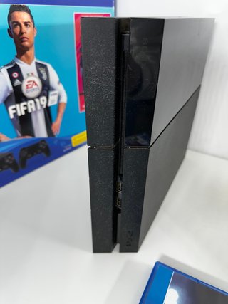 Ps4 + 8 Juegos + mando con soporte