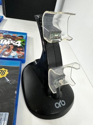 Ps4 + 8 Juegos + mando con soporte