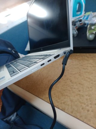HP Elitebook i7 con SSD da 475 GB