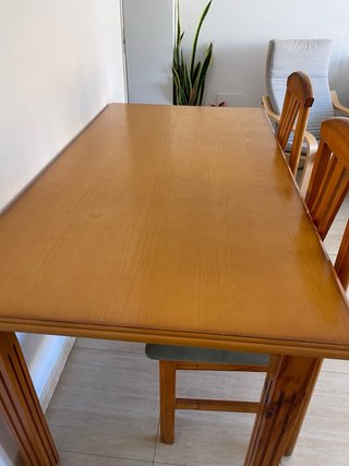 Mesa de comedor de pino macizo