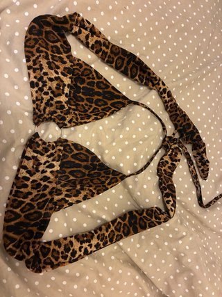 Top leopardo con aro plata anudable